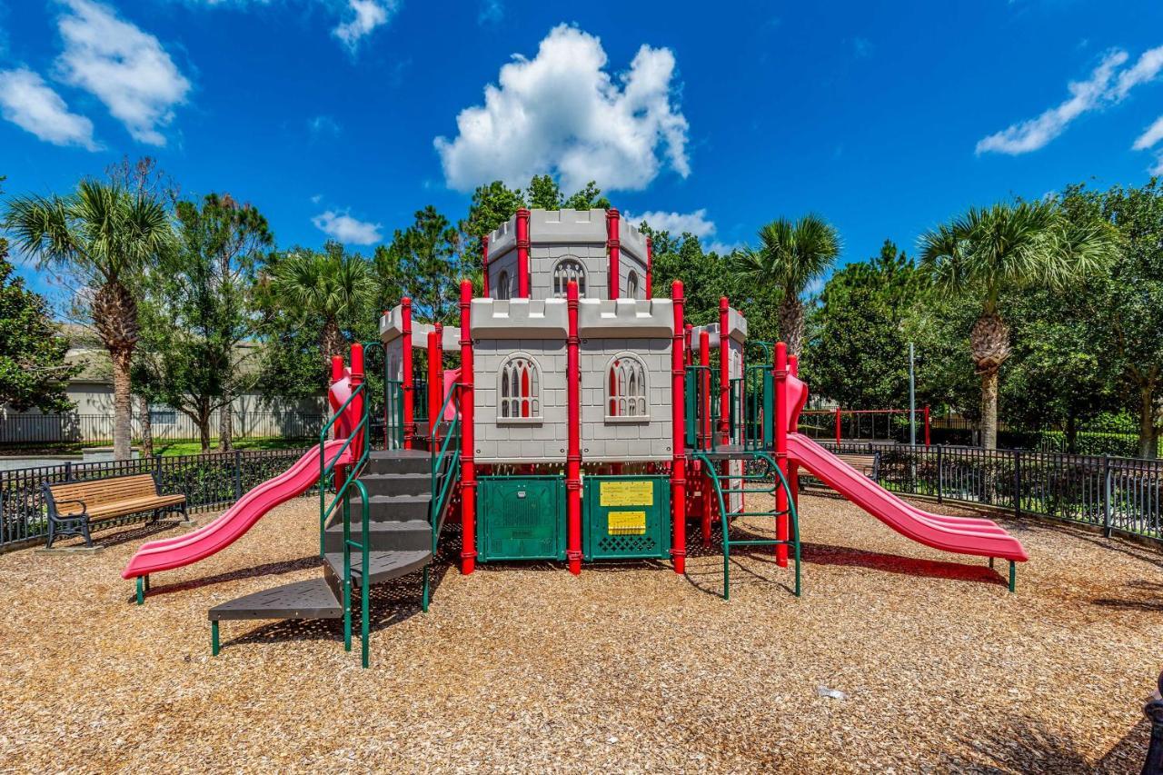 Disney Retreat Private Pool, Theater And Game Room! Four Corners Экстерьер фото